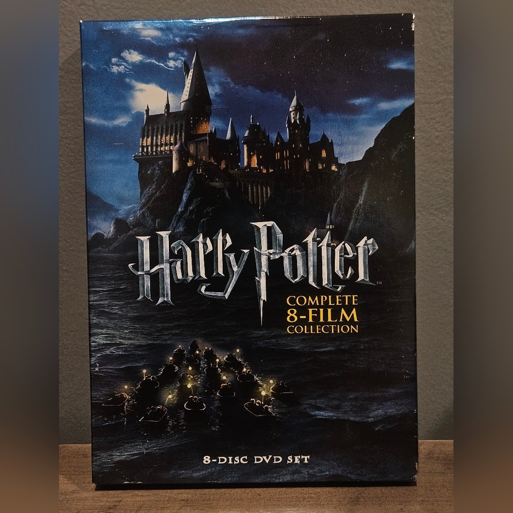 Harry Potter Complete 8-Film Collection DVD Boxed Collectors Set